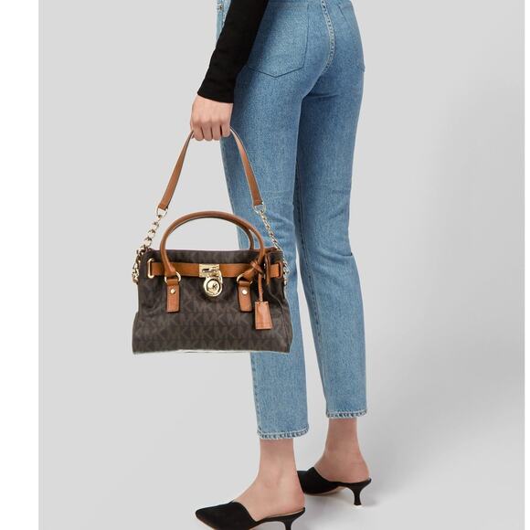 MICHAEL Michael Kors Signature Medium East West Hamilton Satchel Tote - Picture 13 of 14